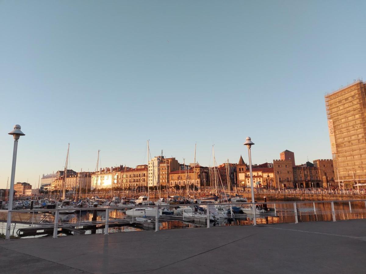 La Galeria De San Lorenzo Gijón Eksteriør billede